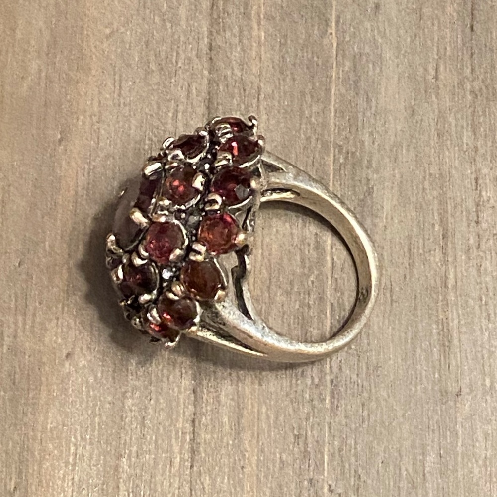 Beautiful cocktail ring set in silver